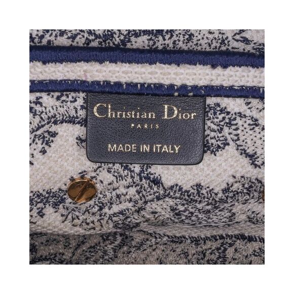 Pre Loved Dior Canvas Embroidered Toile de Jouy Saddle Bag Women Blue Shoulder - Picture 5 of 8